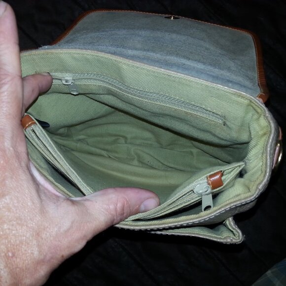 Vintage Dooney & Bourke Leather  Handbag Purse Messenger  Light Brown & Brown - Picture 13 of 16